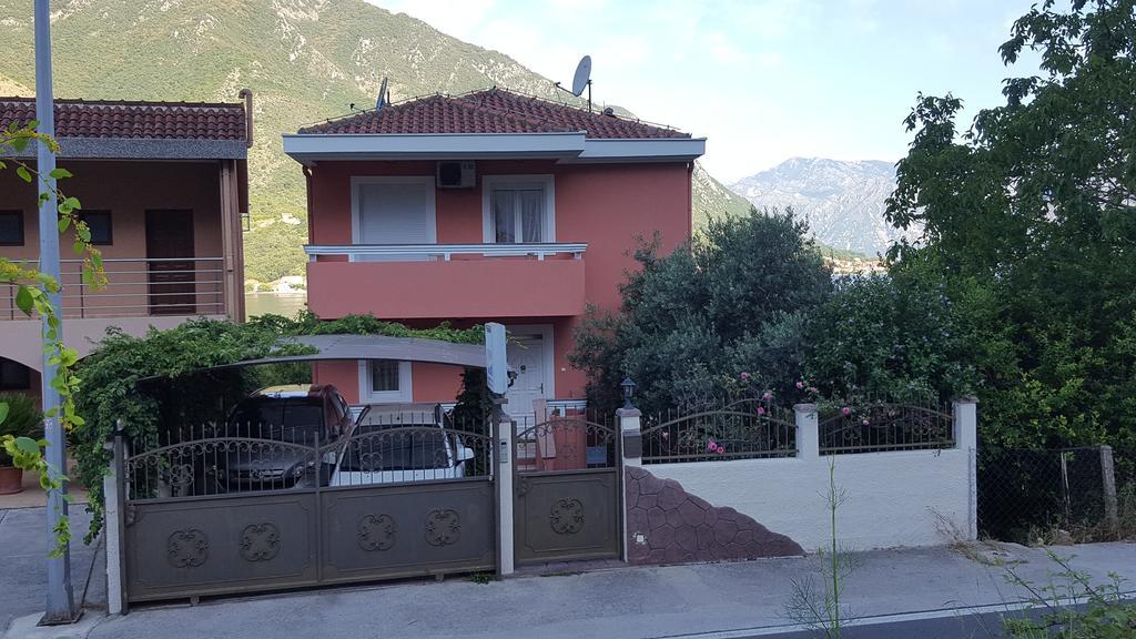 Apartments Popovic 2 Kotor Exterior photo